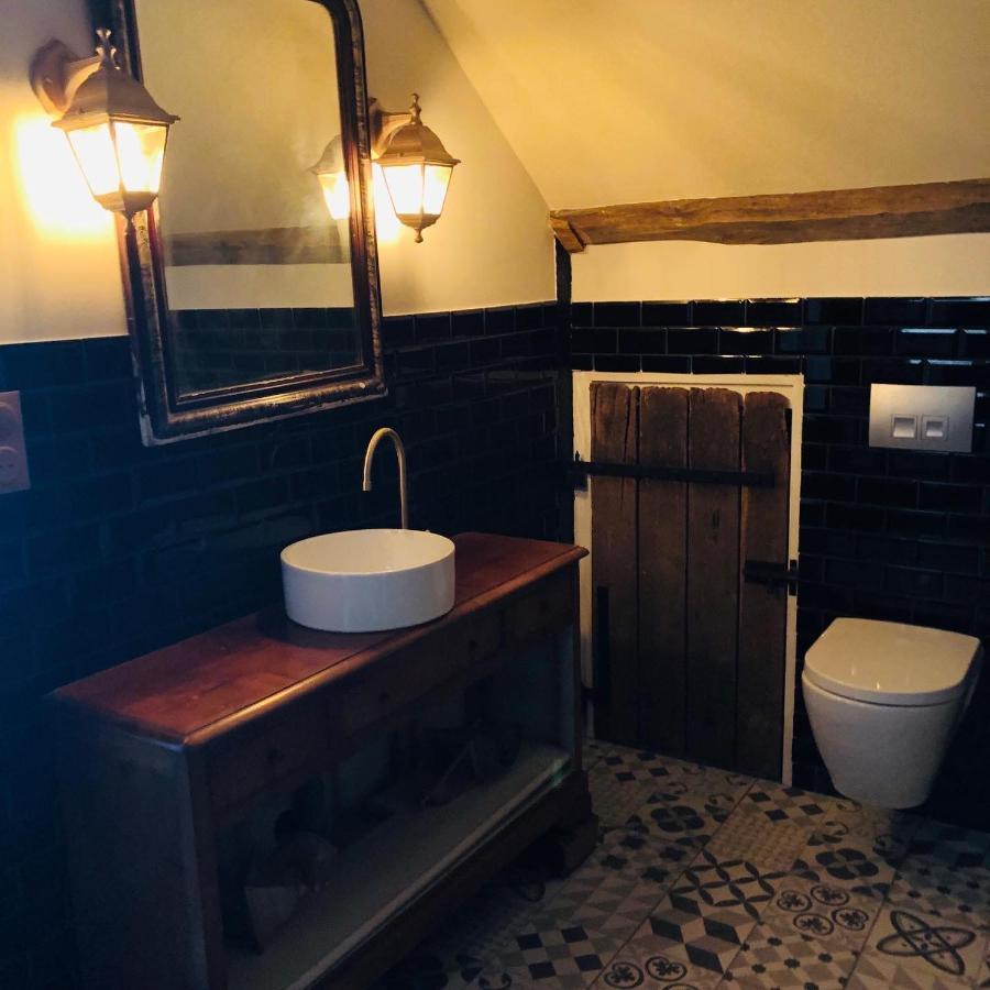 Chambre Du Parc Elevage Girbal La Chapelotte Exteriér fotografie